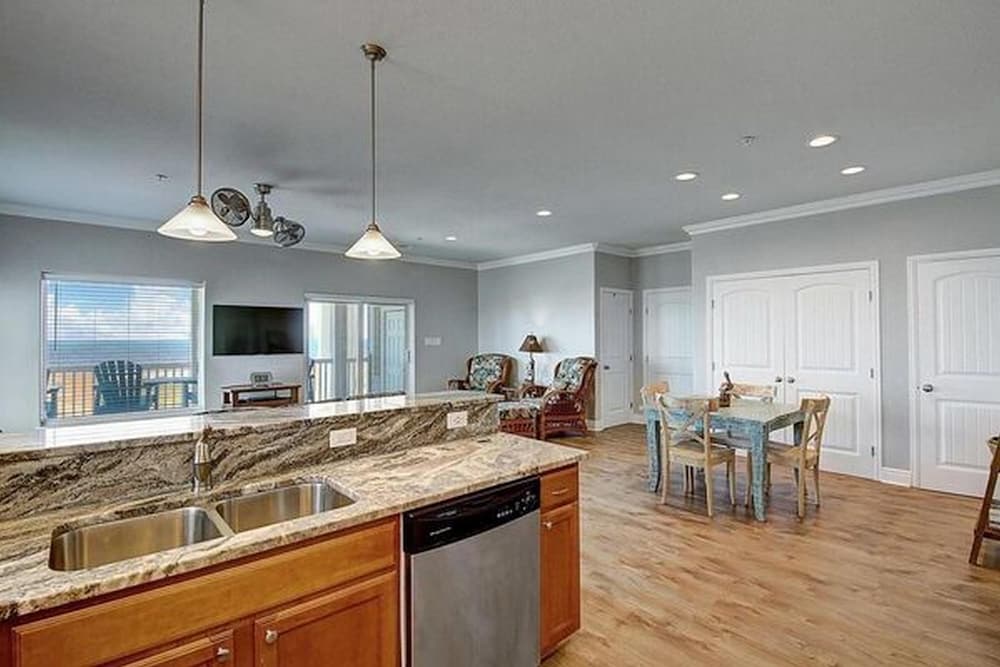 Beachgate CondoSuites and Oceanfront Resort - photo 204