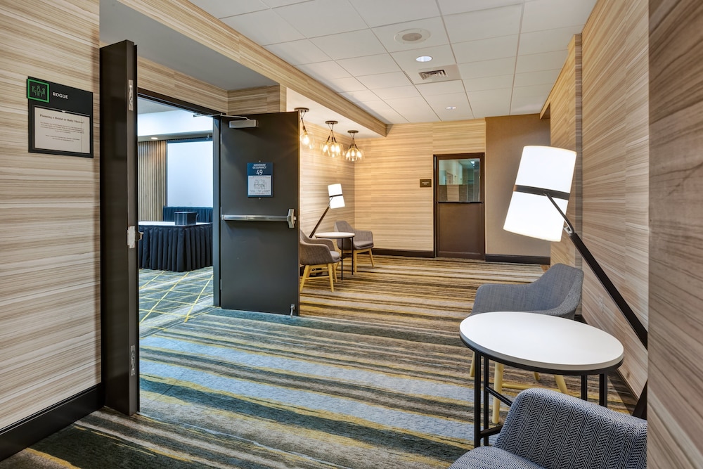 Holiday Inn Grand Rapids Downtown by IHG - photo 80