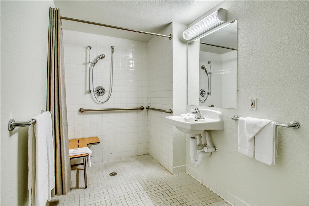 Motel 6 Amherst NY Buffalo - photo 18