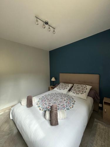 Rez De Chaussee de Plain Pied Avec Parking Prive Au Centre Ville in Dieppe, France