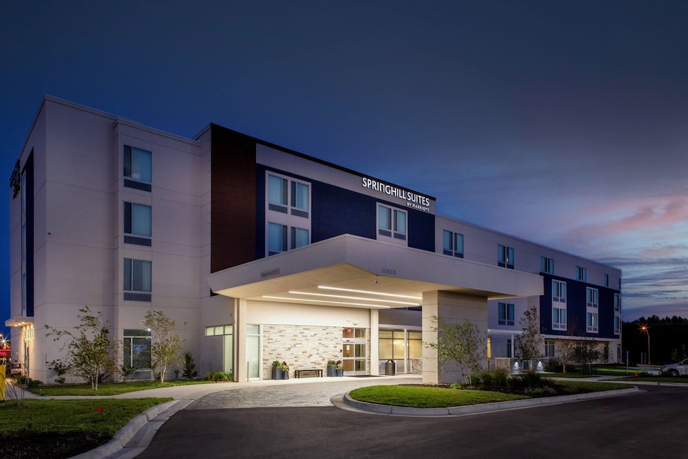 SpringHill Suites Kansas City Airport - photo 28