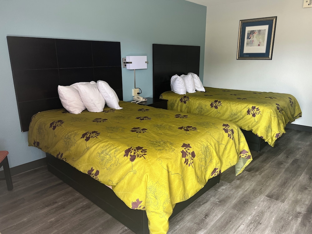 Americas Best Value Inn Pontotoc - photo 7