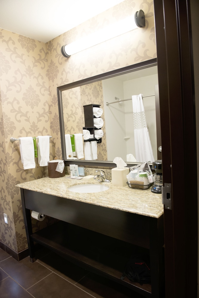 Hampton Inn & Suites Hope - photo 17