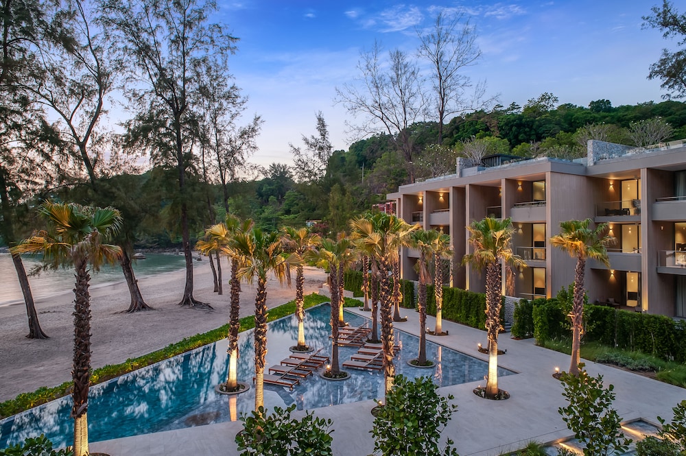 Twinpalms MontAzure Phuket — 5-Star Luxury Hotel in Phuket, Thailand