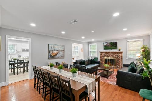 Stately 5br Historic Retreat Cozysuites — Alexandria