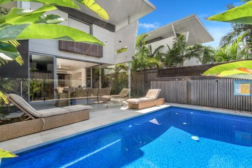 KoKos Beach House 3 — 4-Star Luxury Hotel in Byron Bay, Australia