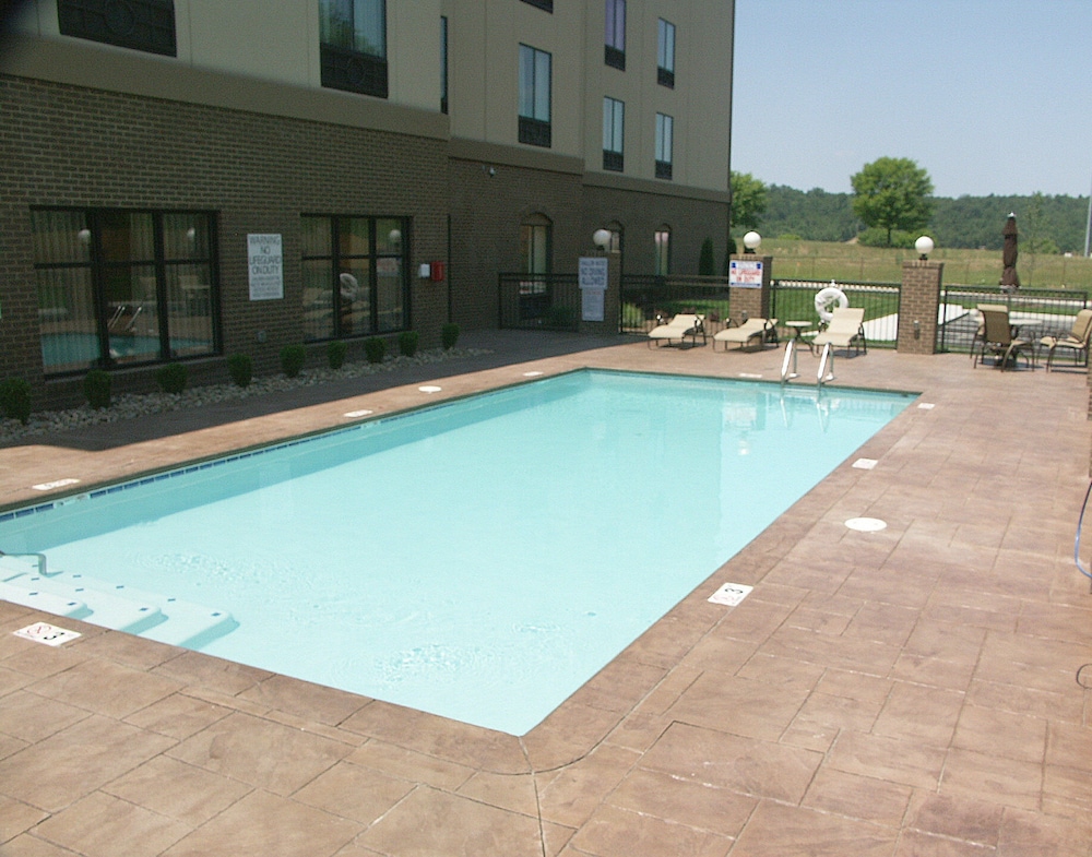 Holiday Inn Express Cleveland Northwest by IHG - photo 17