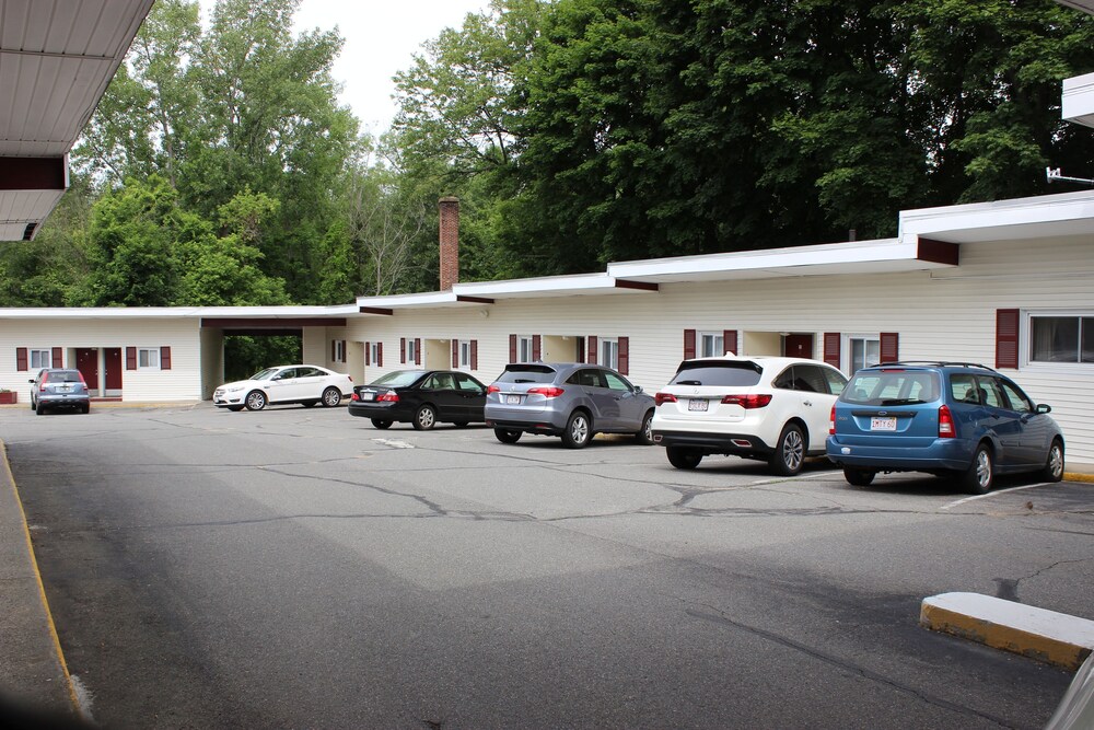 Bedford Motel - photo 20