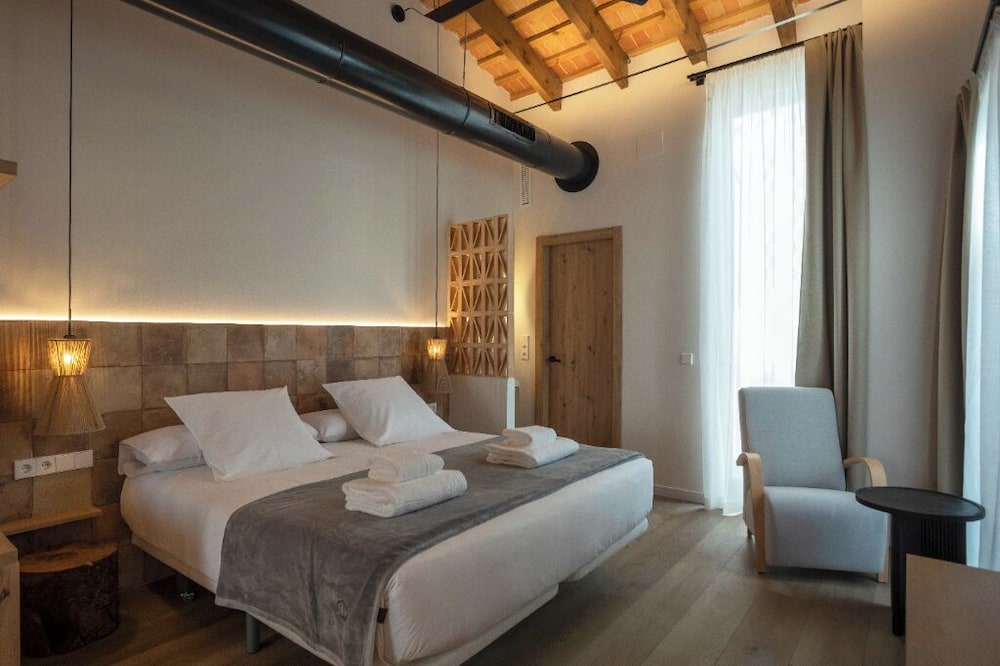 Mon Suites San Pedro — Valencia