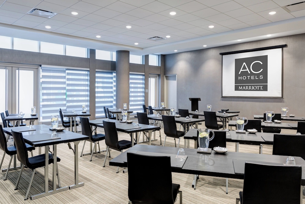 AC Hotel by Marriott National Harbor Washington D.C. Area - photo 58