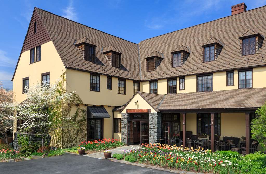 The Settlers Inn - featured photo