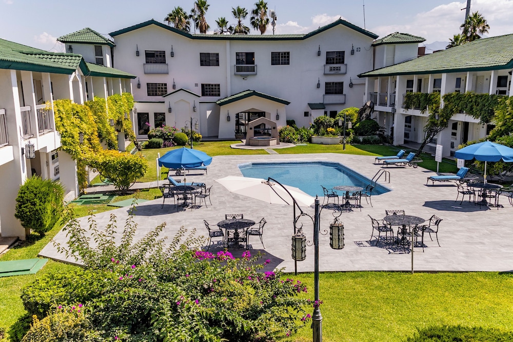 Quinta Dorada Hotel and Suites