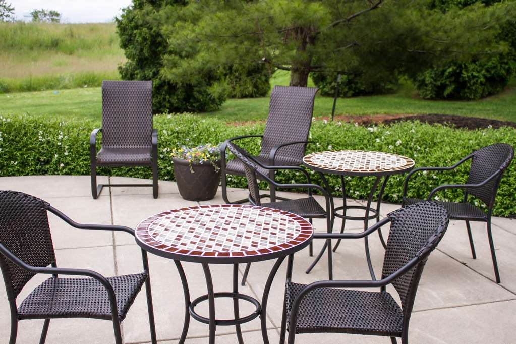 Best Western Toledo South Maumee - photo 10