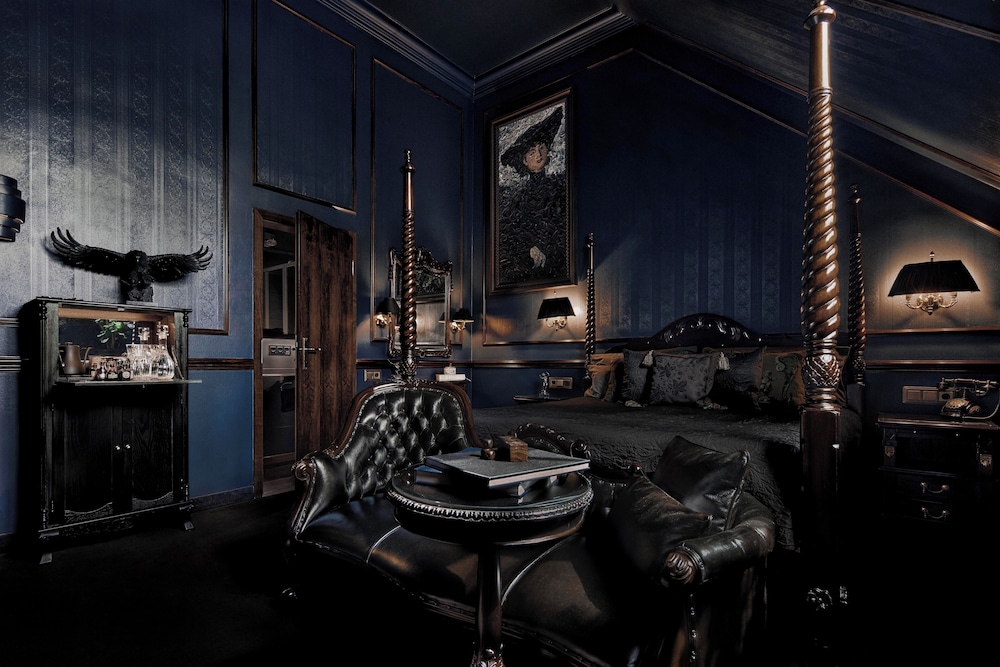 Hotel Villa Achenbach — carbon neutral stay, Duesseldorf