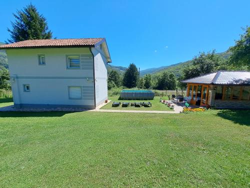 Ris kuca za odmor in Foca, Bosnia and Herzegovina