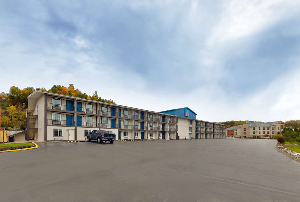 Motel 6 Corbin KY - featured photo