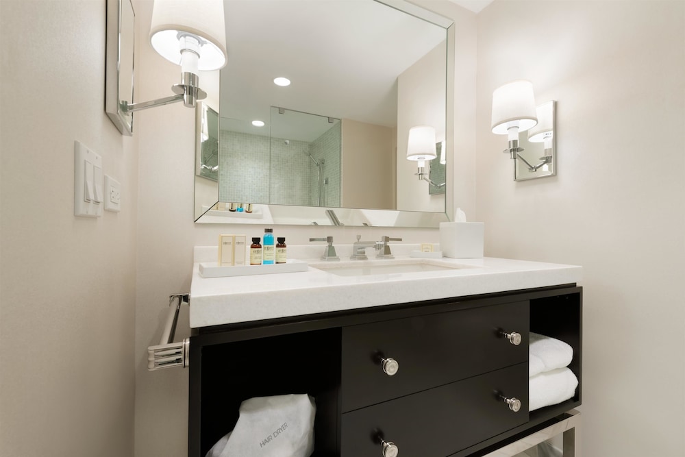 The H Hotel - photo 18