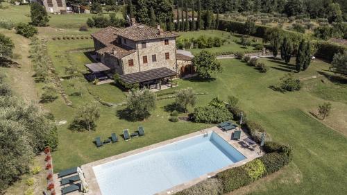 Villa Venere 12 — 4-Star Luxury Hotel in Capannori, Italy