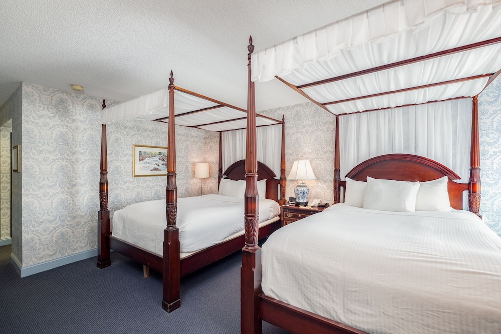 The Farmington Inn & Suites - photo 9