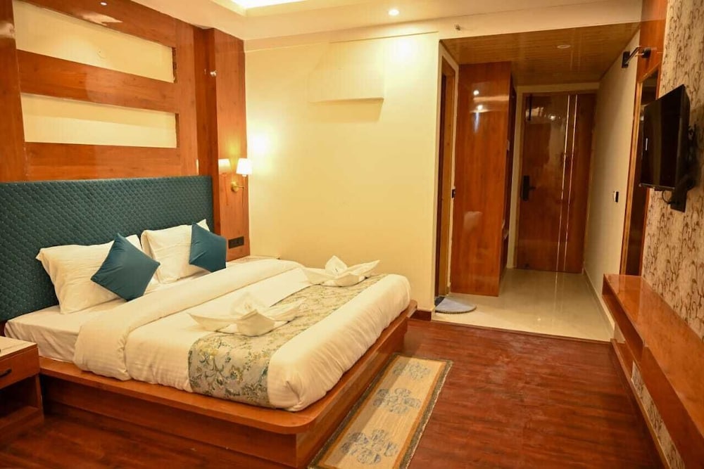 Mareema Resort - carbon neutral hotel in Manali