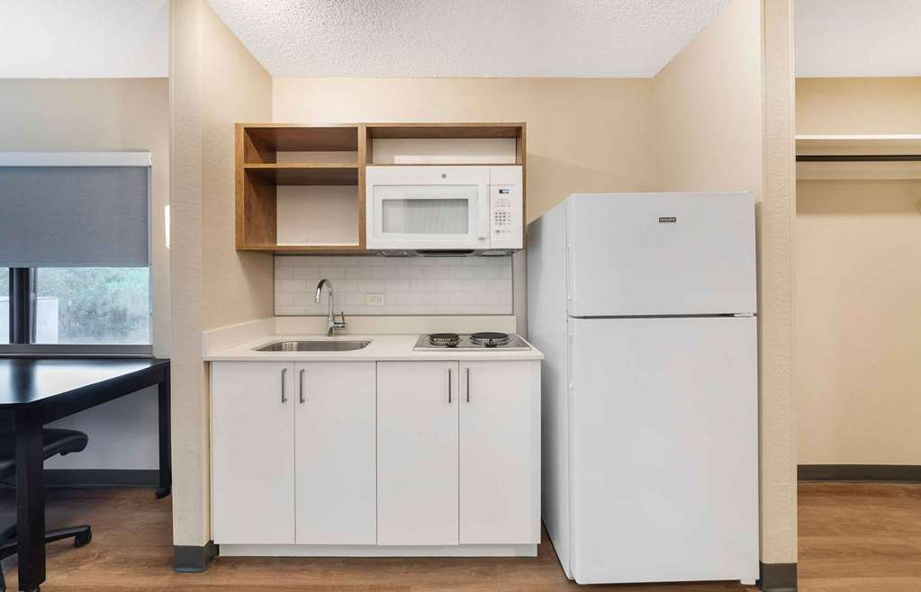 Extended Stay America Premier Suites Fort Lauderdale Deerfield Beach - photo 22