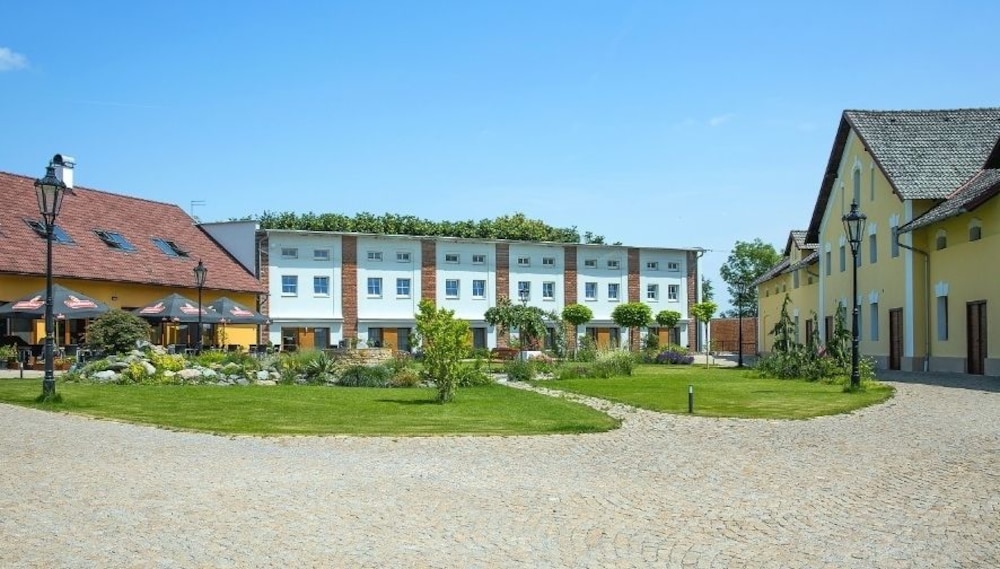 Statek 1738 - carbon neutral hotel in Prague