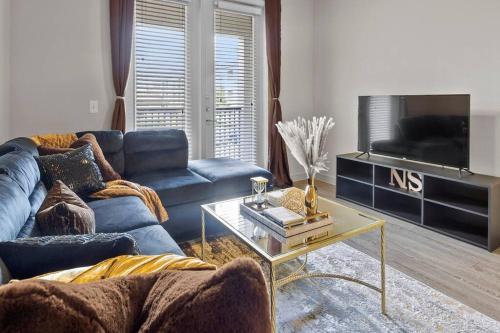 The Chocolate Room on Briar — 4-Star Luxury Hotel in Houston, United States