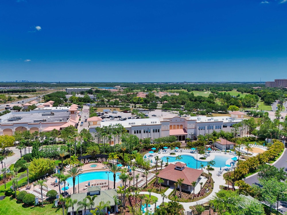 Renovated Condo by Convention Center & I drive — 4-Star Luxury Hotel in Orlando, United States
