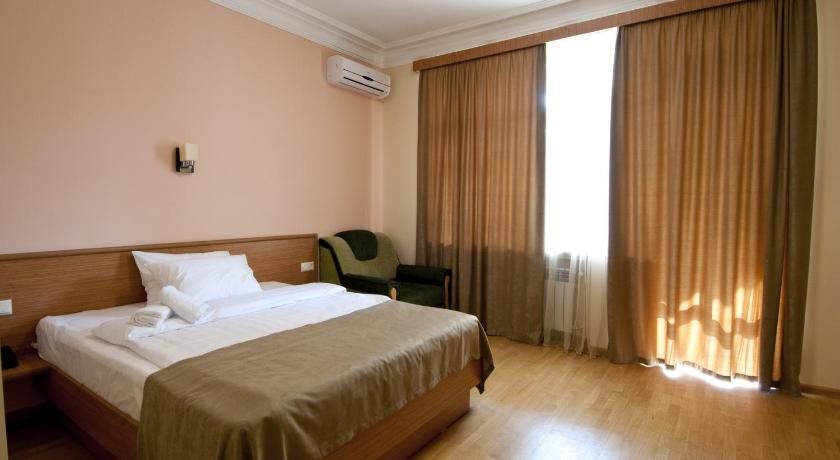 Albert House Hotel and Tours - carbon neutral hotel in Yerevan