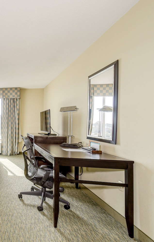 Hilton Garden Inn Waldorf - photo 8