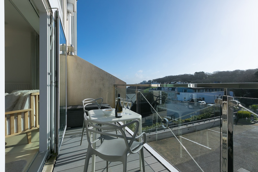 Ithaca — 4-Star Luxury Hotel in St Ives, United Kingdom