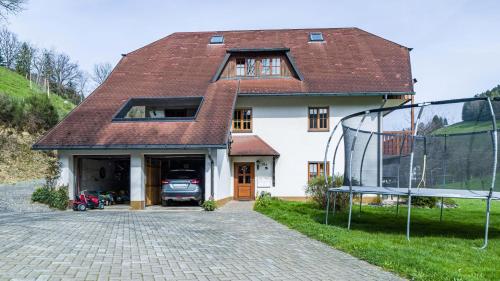 Schlegelhansenhof — 4-Star Luxury Hotel in Buchenbach, Germany