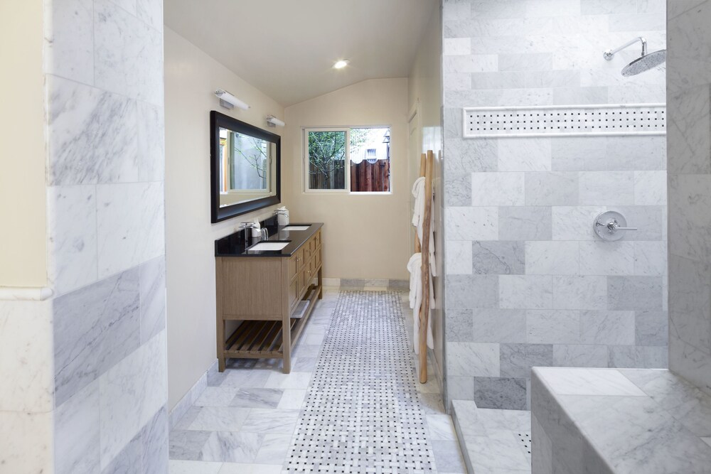 Rockhouse Suites - photo 9