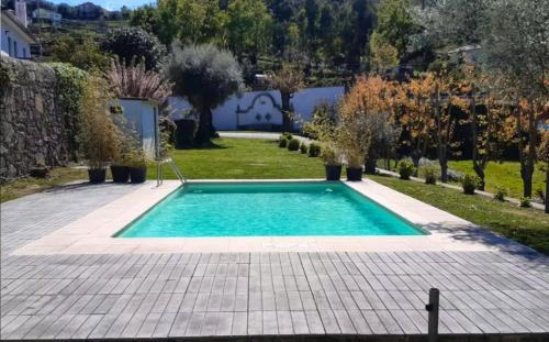 Beautiful villa in Póvoa de Lanhoso with pool and garden — 4-Star Luxury Hotel in Povoa De Lanhoso, Portugal
