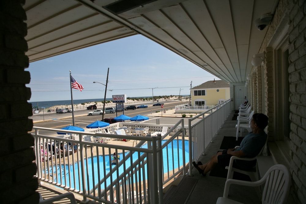 Luna Mar Motel - photo 6