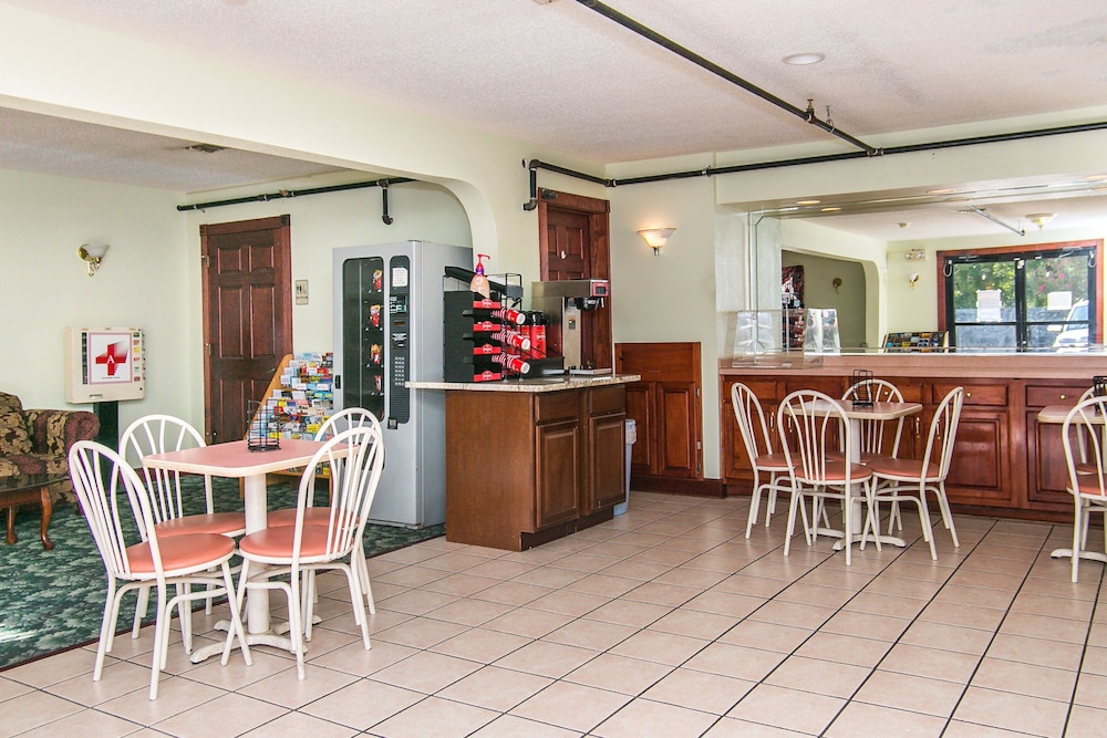 Jubilee Inn - photo 4