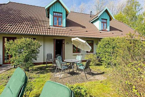 Ferienhaussiedlung Strandperlen Buchenhof 5b — Wustrow