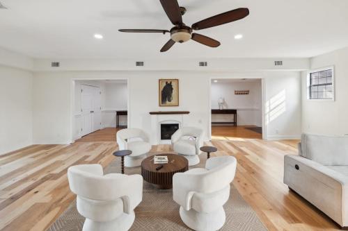 5 Acre Retreat Private Pool Outdoor Bar Fishing Pond Game Room — Augusta