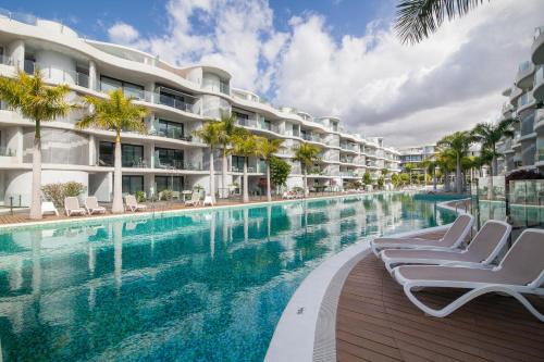 Luxury Avilla Las Olas Swimming Pool 85m Long Garage — Arona