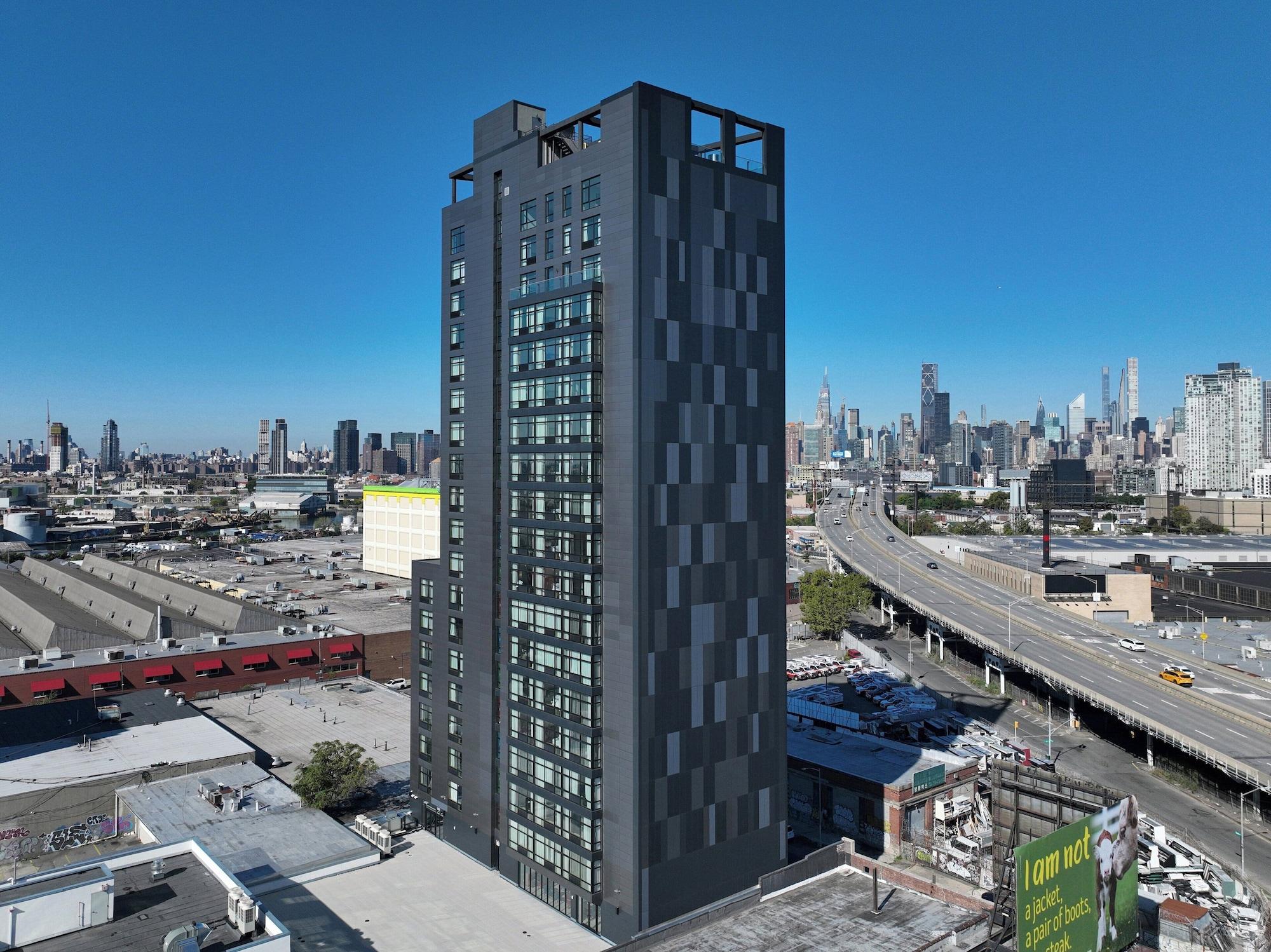 Holiday Inn Express Long Island City E New York by IHG - photo 7