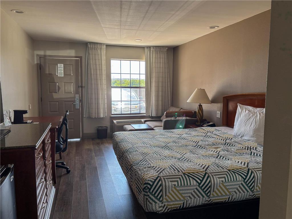 Spanish Trails Inn - photo 40