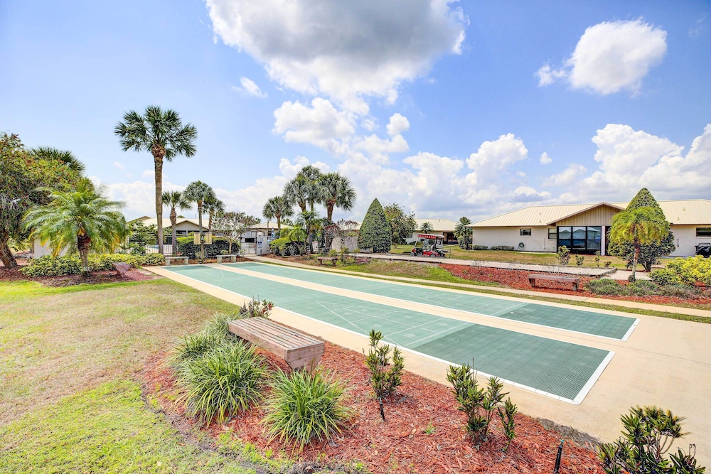 Screened Patio And Grill at Sebring Resort Community - photo 14