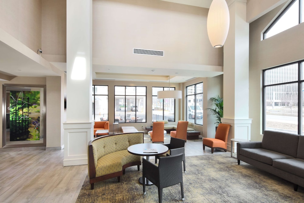 Hilton Garden Inn Reagan National Airport - photo 3