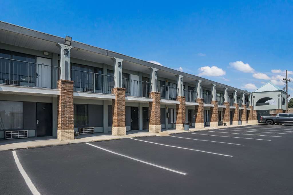 Americas Best Value Inn Blytheville - photo 3