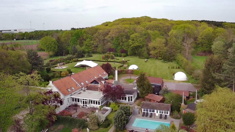 Parkhoeve — hotel in Tessenderlo