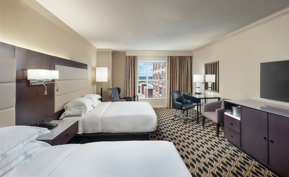Hilton Columbia Center - photo 12