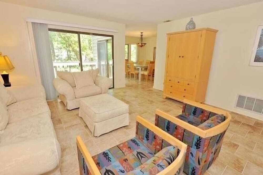 2332 Racquet Club at The Sea Pines Resort Hilton Head Island - photo 4