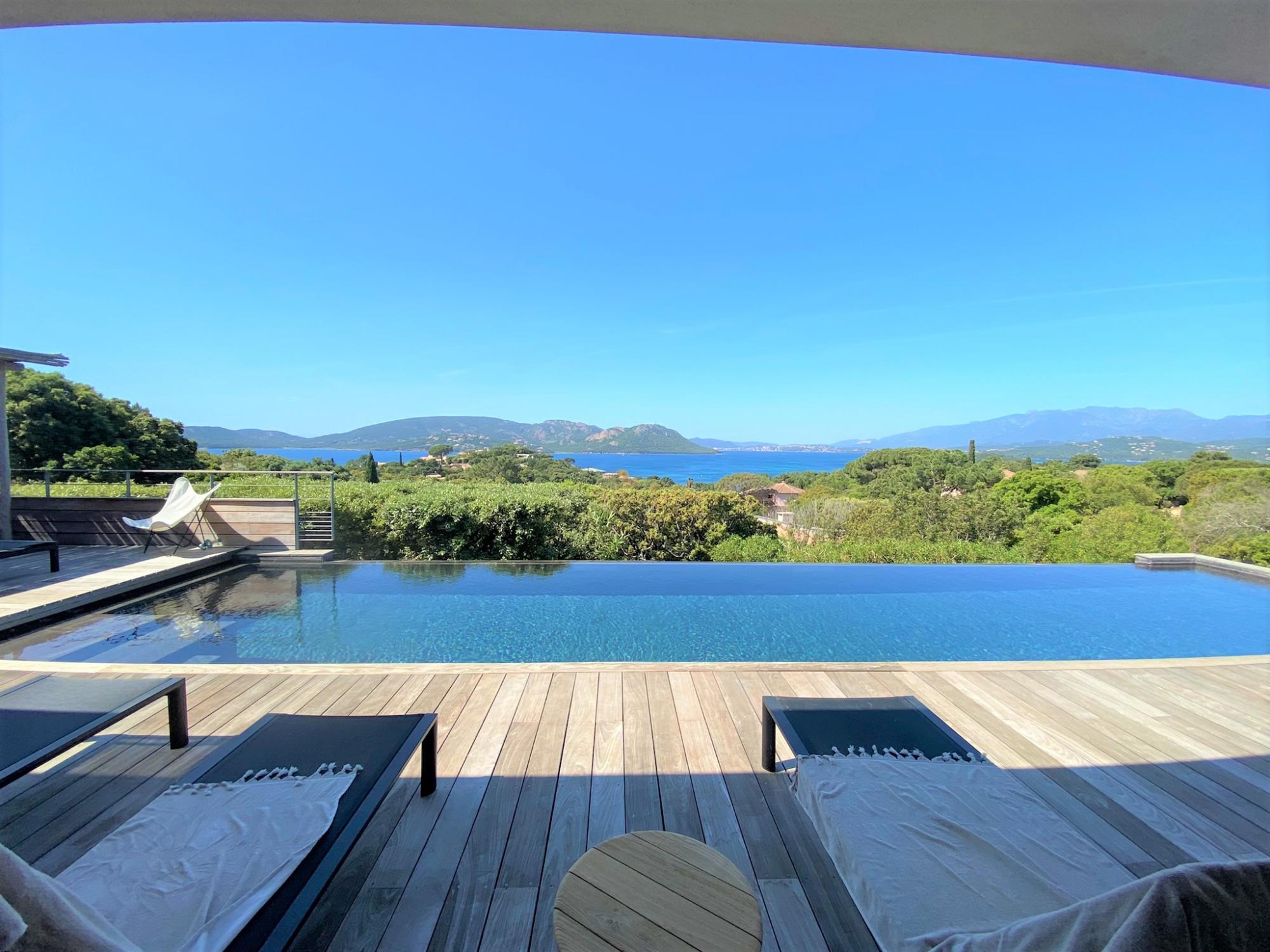 Grande Villa Corse du Sud Domaine privé de Cala Rossa — 4-Star Luxury Hotel in Porto-Vecchio, France