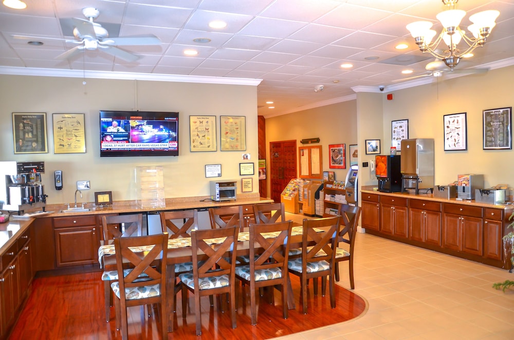 Gulfcoast Inn Naples - photo 35