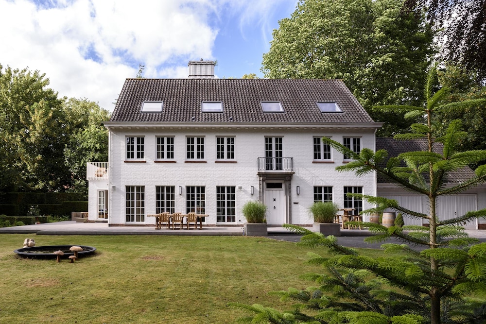 B&B Hof Ter Beuke — 4-Star Luxury Hotel in Brugge, Belgium